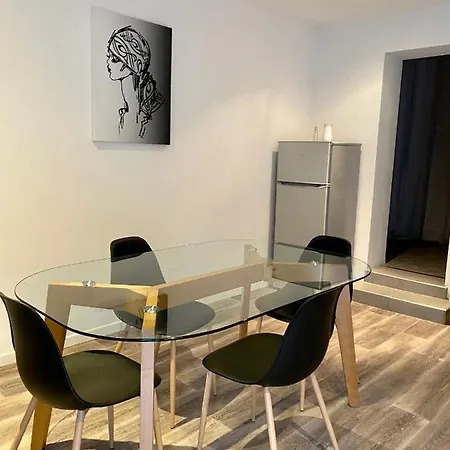 Le Raffine Et Paisible Apartment Beauvais